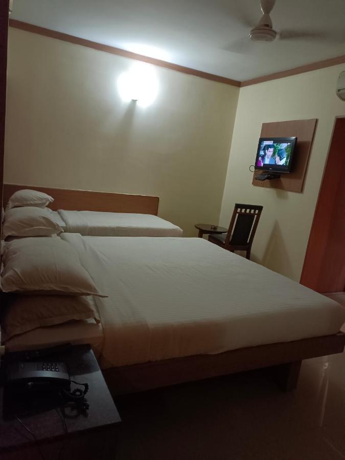 Hotel A P Coimbatore Eksteriør billede